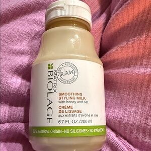 Matrix Biolage R.A.W Smoothing Styling Milk 6.7 Oz